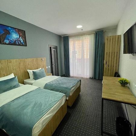 טשקנט Bobur Hotel מראה חיצוני תמונה