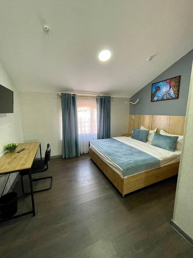 טשקנט Bobur Hotel מראה חיצוני תמונה