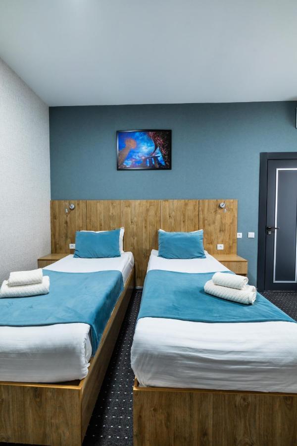 טשקנט Bobur Hotel מראה חיצוני תמונה