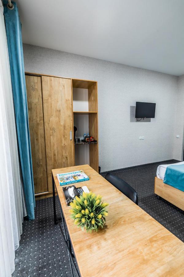 טשקנט Bobur Hotel מראה חיצוני תמונה