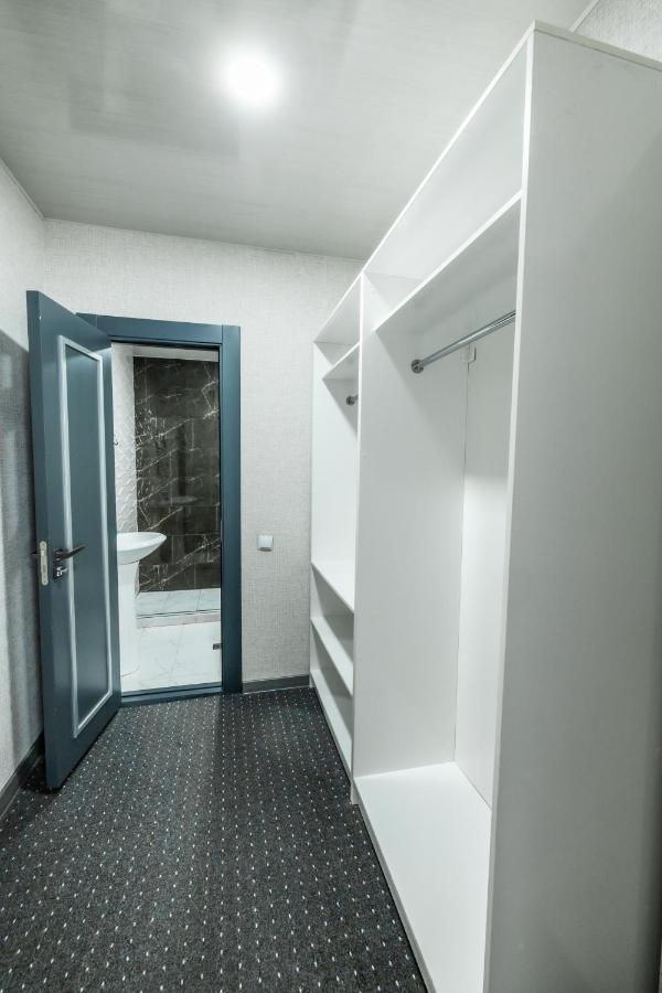 טשקנט Bobur Hotel מראה חיצוני תמונה