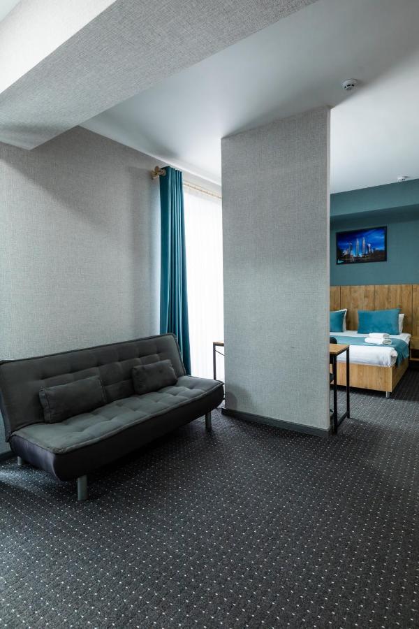 טשקנט Bobur Hotel מראה חיצוני תמונה