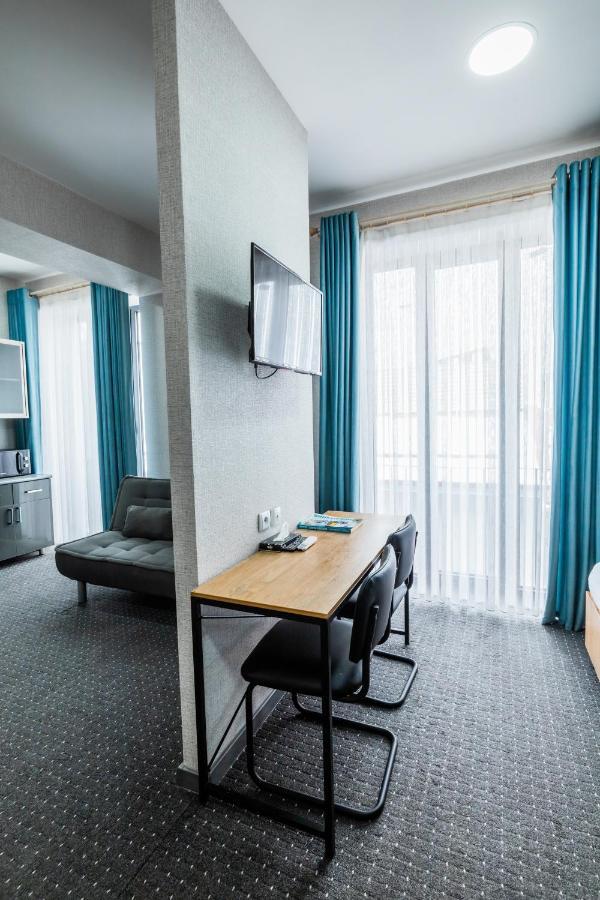 טשקנט Bobur Hotel מראה חיצוני תמונה
