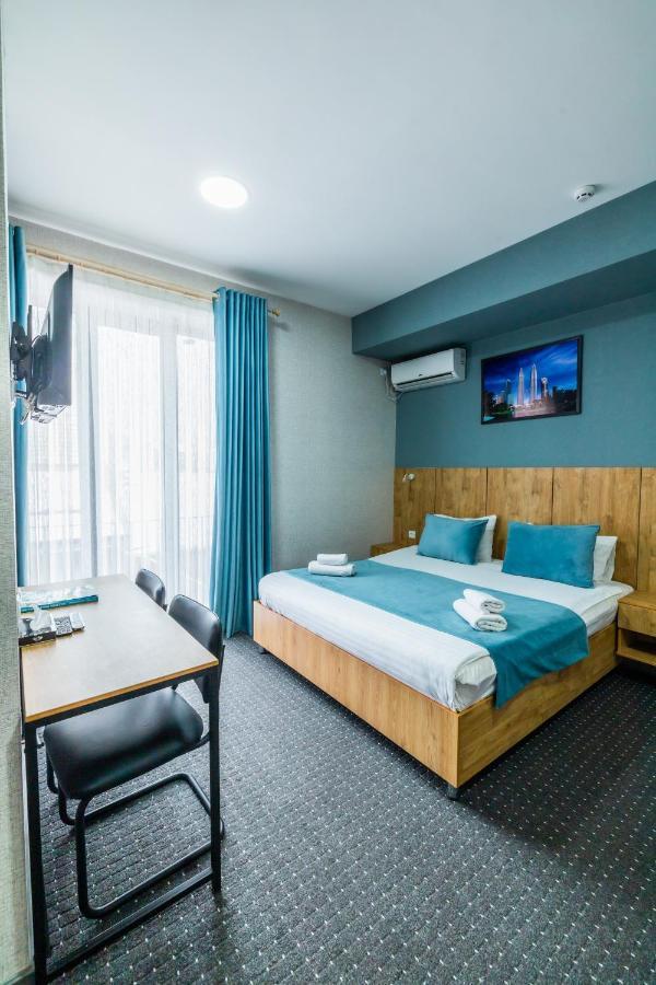 טשקנט Bobur Hotel מראה חיצוני תמונה