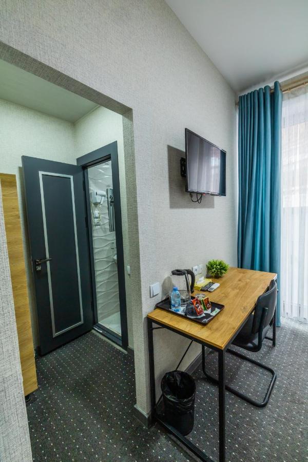 טשקנט Bobur Hotel מראה חיצוני תמונה